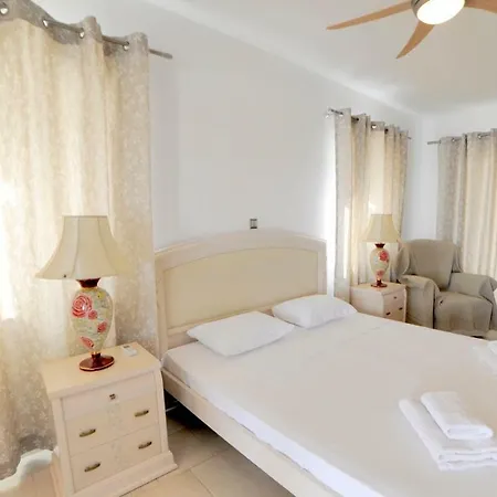 Busho Holiday home Naousa (Paros)