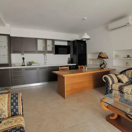 Holiday home Busho